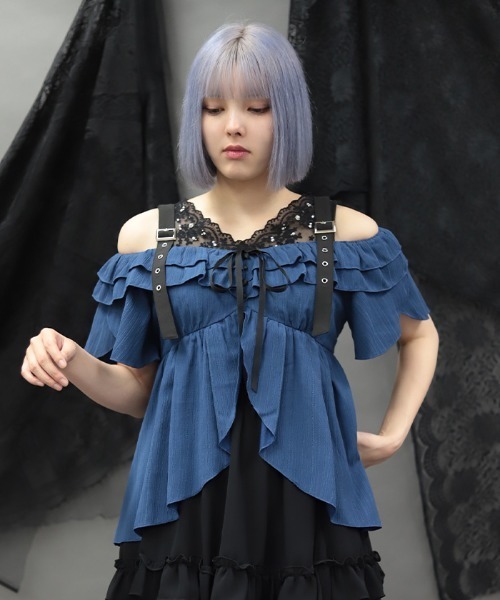 NIBBLE POISON（ニブルポイズン）の「オフショルフレア袖トップス（シャツ/ブラウス・レディース・ホワイト/ブラック/ブルーグレー・MEDIUM）」の17枚目の写真