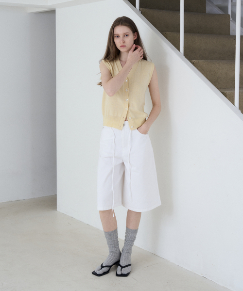 FROMWHERE(フロムウェア)の「ストリングバミューダパンツ O/ホワイト(その他パンツ・レディース・その他・SMALL/MEDIUM)」の1枚目の写真