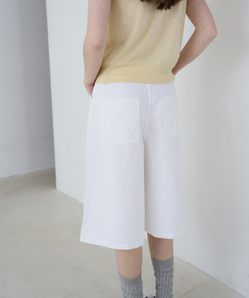 FROMWHERE(フロムウェア)の「ストリングバミューダパンツ O/ホワイト(その他パンツ・レディース・その他・SMALL/MEDIUM)」の3枚目の写真