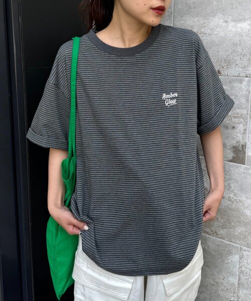 CIAOPANIC TYPY（チャオパニックティピー）の「【UNISEX】ピンボーダーワンポイント刺繍ロゴTシャツ（Tシャツ/カットソー・メンズ・ブルー/チャコールグレー/ブラウン・LARGE/MEDIUM）」の21枚目の写真