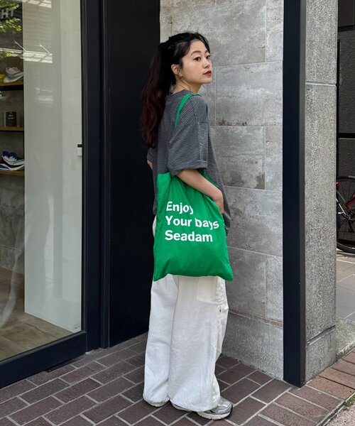 CIAOPANIC TYPY（チャオパニックティピー）の「【UNISEX】ピンボーダーワンポイント刺繍ロゴTシャツ（Tシャツ/カットソー・メンズ・ブルー/チャコールグレー/ブラウン・LARGE/MEDIUM）」の19枚目の写真