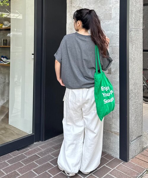 CIAOPANIC TYPY（チャオパニックティピー）の「【UNISEX】ピンボーダーワンポイント刺繍ロゴTシャツ（Tシャツ/カットソー・メンズ・ブルー/チャコールグレー/ブラウン・LARGE/MEDIUM）」の18枚目の写真