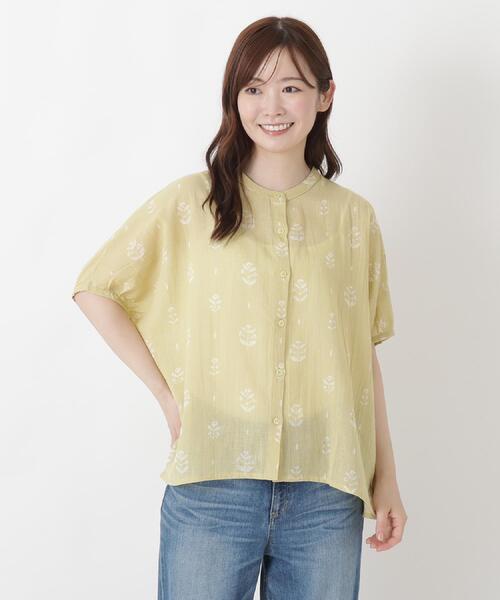 one'sterrace（ワンズテラス）の「麻プリント前開きブラウス（シャツ/ブラウス・レディース・グレー系4/グレー系その他7/オリーブ系3・02）」の2枚目の写真