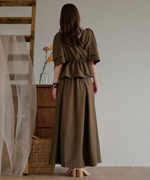 mideal(マイディール)の「2way ribbon asymmetry tops / 2wayリボンアシンメトリートップス(その他トップス・レディース・ベージュ/ブラウン・FREE)」の8枚目の写真