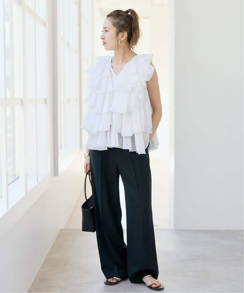 Spick & Span(スピックアンドスパン)の「《一部店舗+WEB限定 / 追加》AAYUSHI / アユーシ レイヤードラッフル ブラウス(シャツ/ブラウス・レディース・ブラック/ホワイト・FREE)」の4枚目の写真