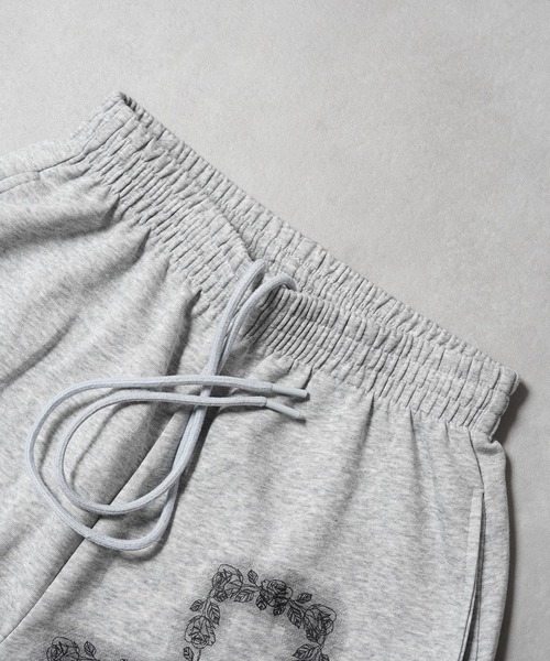 1111clothing(ワンフォークロージング)の「スプレー加工 ワイドスウェットパンツ / Spray-Printed Wide Sweatpants(スウェットパンツ・メンズ・ブラック/グレー・M/S)」の19枚目の写真
