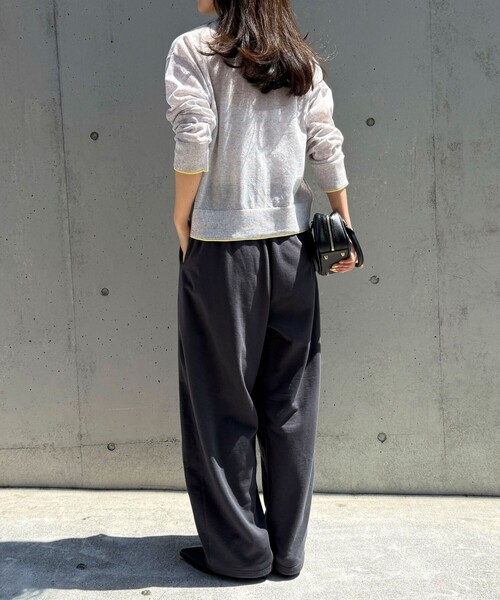 fredy emue(フレディエミュ)の「接触冷感カーブスウェットパンツ(その他パンツ・レディース・チャコールグレー/グレー・38)」の4枚目の写真