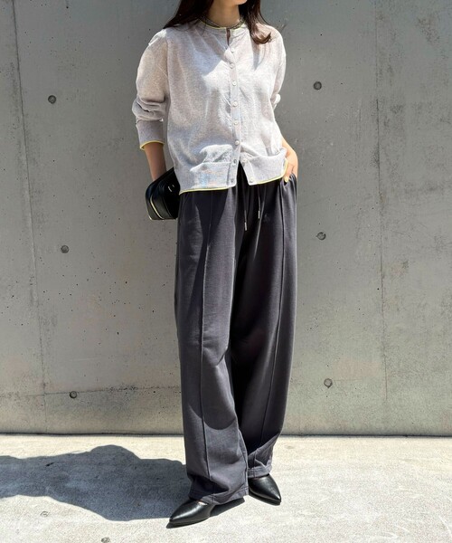 fredy emue(フレディエミュ)の「接触冷感カーブスウェットパンツ(その他パンツ・レディース・チャコールグレー/グレー・38)」の5枚目の写真