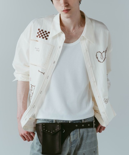 Knuth Marf（クヌースマーフ）の「【Knuth Marf】embroidered shirt（シャツ/ブラウス・レディース・アイボリー/マルチ/ブラック・FREE）」の13枚目の写真