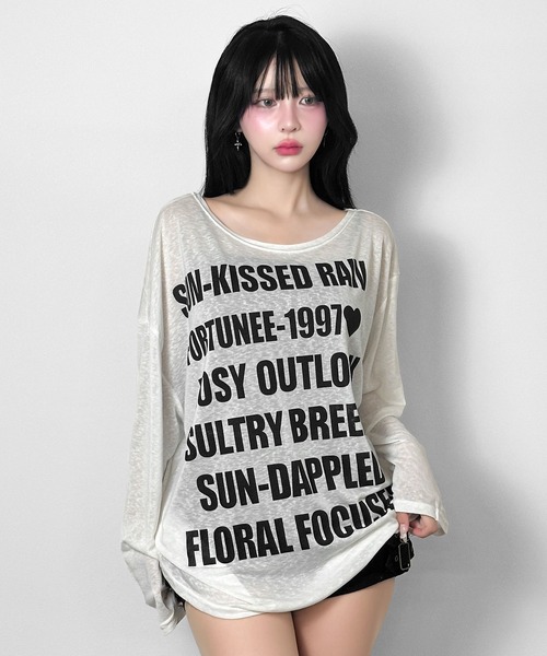 FOLLOWIN(フォロウィン)の「【2COLOR】シアーレタリングルーズロングTシャツ(Tシャツ/カットソー・レディース・ホワイト/ブラック・FREE)」の6枚目の写真