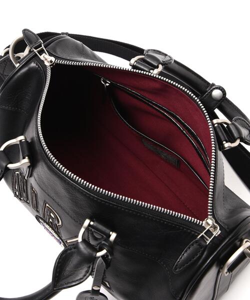 AVIREX(アヴィレックス)の「VARSITY LEATHER MINI DUFFLE BAG/バーシティーミニダッフルバッグ(トートバッグ・レディース・ブラック・F)」の16枚目の写真
