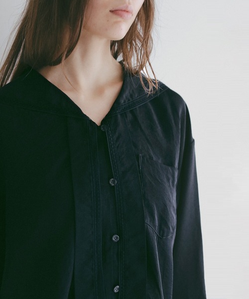 MANOF(マノフ)の「SAILOR COLLAR LOOSE SHIRT(シャツ/ブラウス・レディース・ブラック/ホワイト・F)」の18枚目の写真