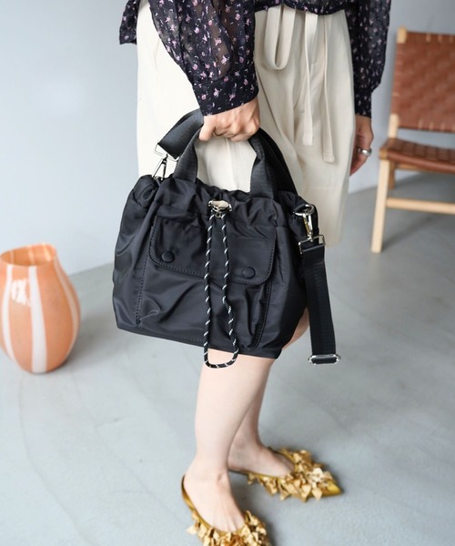 SANSeLF（サンセルフ）の「【SANSeLF】2WAYナイロンドローストリングバッグ saa26s087（ショルダーバッグ・レディース・ブラック/ベージュ/カーキ・FREE）」の13枚目の写真