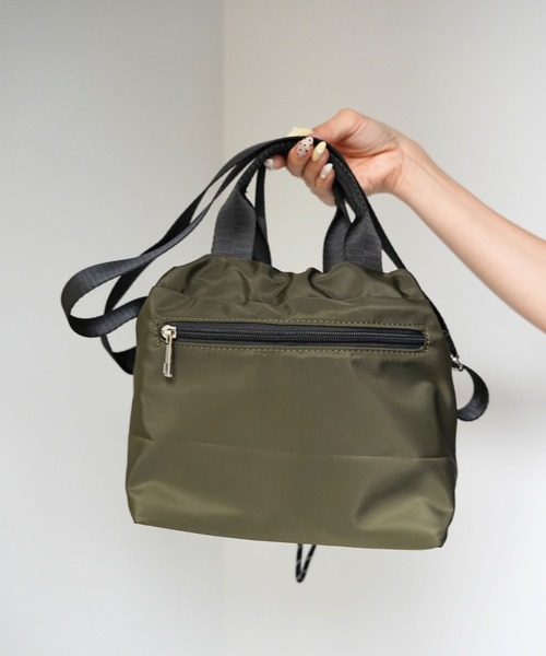 SANSeLF（サンセルフ）の「【SANSeLF】2WAYナイロンドローストリングバッグ saa26s087（ショルダーバッグ・レディース・ブラック/ベージュ/カーキ・FREE）」の9枚目の写真
