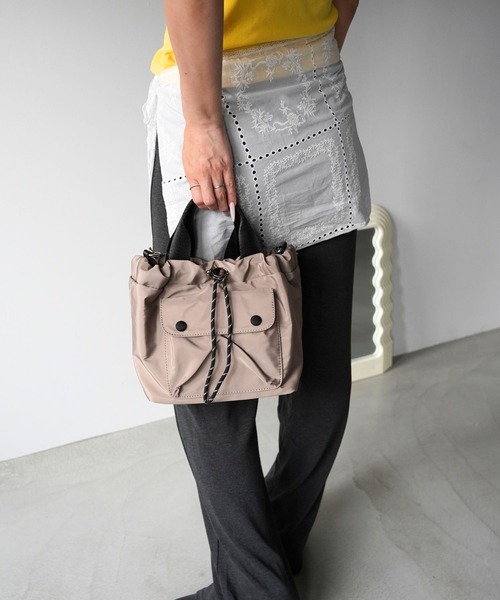 SANSeLF（サンセルフ）の「【SANSeLF】2WAYナイロンドローストリングバッグ saa26s087（ショルダーバッグ・レディース・ブラック/ベージュ/カーキ・FREE）」の20枚目の写真