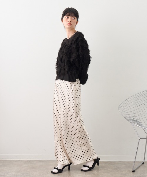 NOGLE（ノグル）の「【NOGLE/ノグル】ケーブルフリンジコンパクトクルーニット（ニット/セーター・レディース・ブラック/グレー/ブルー・FREE）」の13枚目の写真