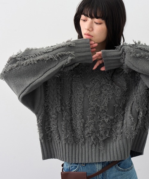 NOGLE（ノグル）の「【NOGLE/ノグル】ケーブルフリンジコンパクトクルーニット（ニット/セーター・レディース・ブラック/グレー/ブルー・FREE）」の15枚目の写真