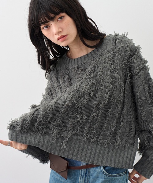 NOGLE（ノグル）の「【NOGLE/ノグル】ケーブルフリンジコンパクトクルーニット（ニット/セーター・レディース・ブラック/グレー/ブルー・FREE）」の16枚目の写真