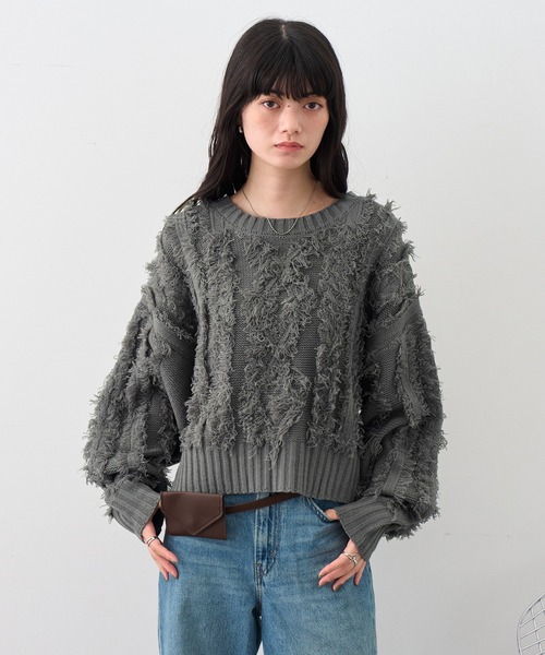 NOGLE（ノグル）の「【NOGLE/ノグル】ケーブルフリンジコンパクトクルーニット（ニット/セーター・レディース・ブラック/グレー/ブルー・FREE）」の19枚目の写真
