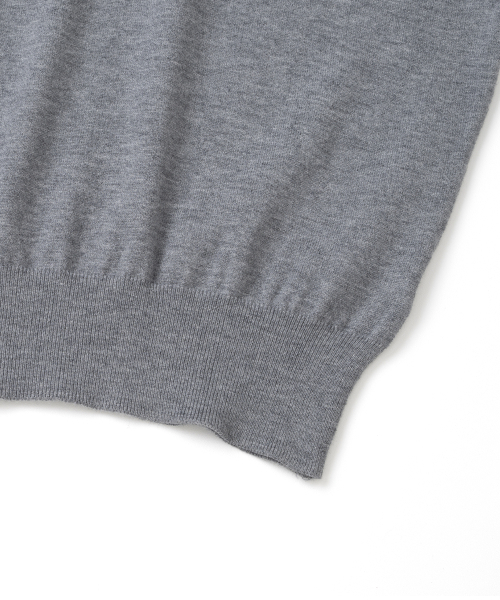 KNITTED（ニッティド）の「(W) ベーシックエッセンシャルウォッシャブルラウンド半袖ニット グレー（ニット/セーター・レディース・その他・FREE）」の5枚目の写真