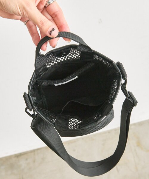 ear PAPILLONNER（イアパピヨネ）の「【ouchi/ほし企画】ミニダイヤメッシュ2WAYトートバッグ/ショルダーバッグ（ショルダーバッグ・レディース・ブラック/レッド/カーキ・FREE）」の7枚目の写真