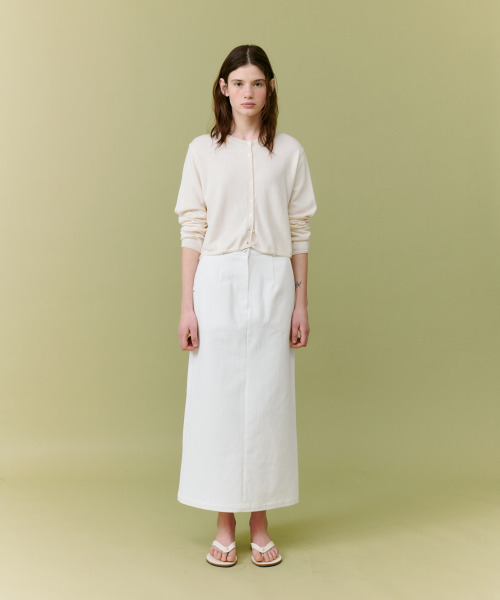 THE LILLE(ザ リル)の「Crop button cardigan_ivory(ニット/セーター・レディース・その他・FREE)」の4枚目の写真