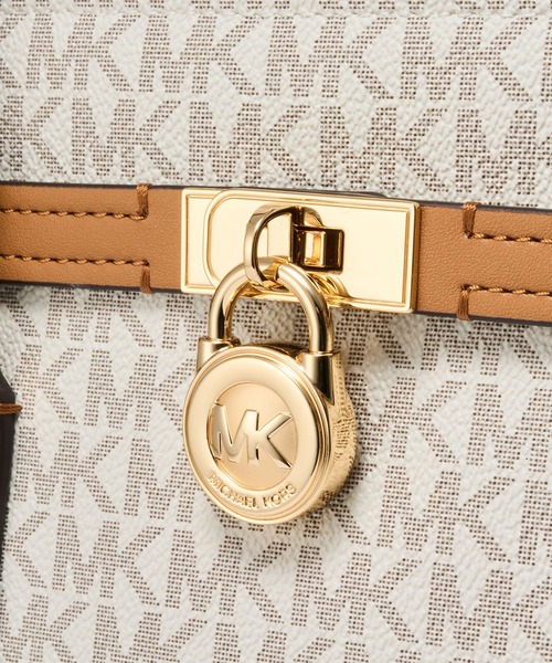 MICHAEL KORS(マイケルコース)の「HAMILTON MODERNE クロスボディバッグ スモール - MKシグネチャー(ハンドバッグ・レディース・ホワイト系その他・FREE)」の8枚目の写真