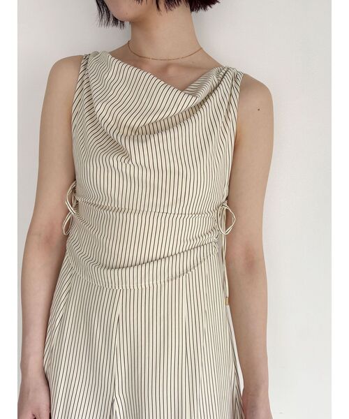 LAGUNAMOON(ラグナムーン)の「ストライプドレープフレアワンピース 【夏服】(ワンピース・レディース・ホワイト/イエロー/ブルー・MEDIUM/SMALL)」の3枚目の写真