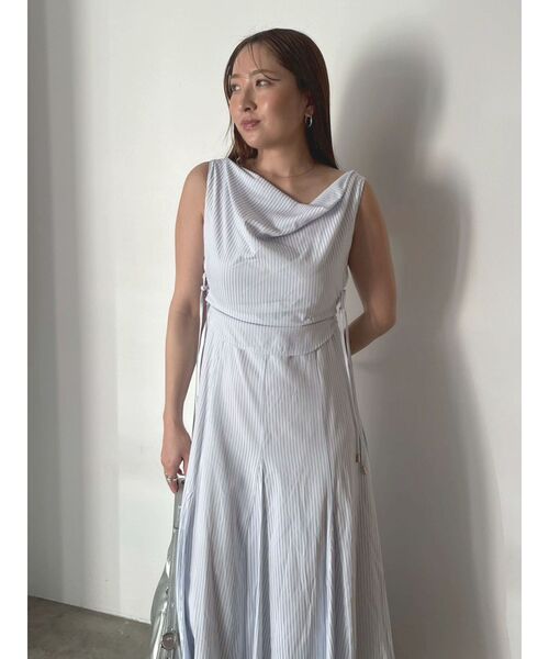 LAGUNAMOON(ラグナムーン)の「ストライプドレープフレアワンピース 【夏服】(ワンピース・レディース・ホワイト/イエロー/ブルー・MEDIUM/SMALL)」の6枚目の写真