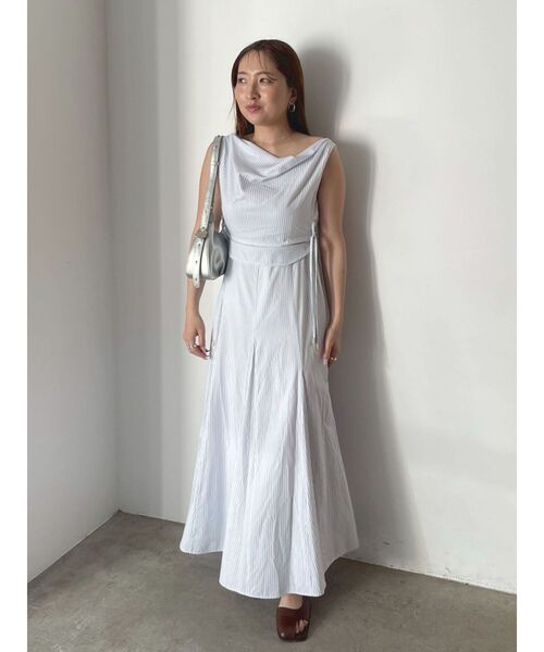 LAGUNAMOON(ラグナムーン)の「ストライプドレープフレアワンピース 【夏服】(ワンピース・レディース・ホワイト/イエロー/ブルー・MEDIUM/SMALL)」の7枚目の写真