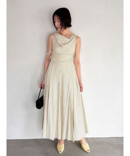 LAGUNAMOON(ラグナムーン)の「ストライプドレープフレアワンピース 【夏服】(ワンピース・レディース・ホワイト/イエロー/ブルー・MEDIUM/SMALL)」の8枚目の写真