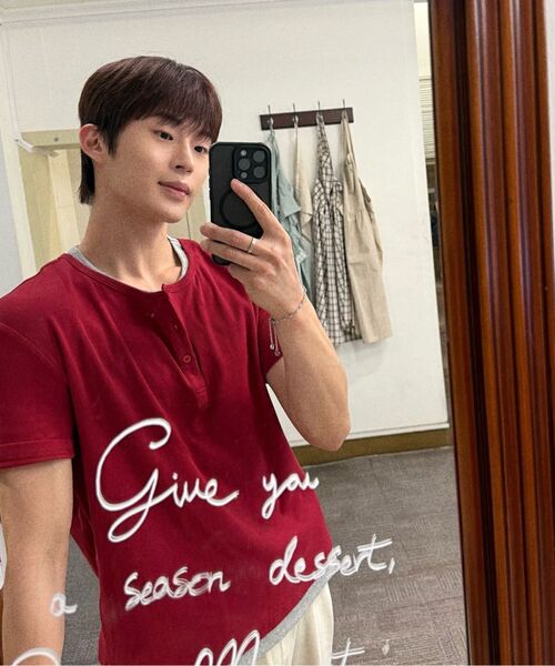 DECOROSO（デコローゾ）の「イージーレイヤードヘンリーネック半袖Tシャツ[ディープレッド]（Tシャツ/カットソー・メンズ・その他・LARGE/X-LARGE）」の10枚目の写真