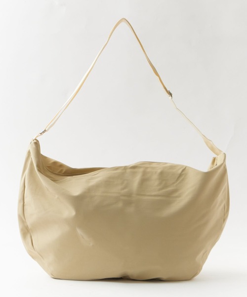 バッグ CHTY BIG HALF MOON SHOULDER BAG Half Moon Big Shoulder Bag / ハーフムーン ビッグ ショルダーバッグ
