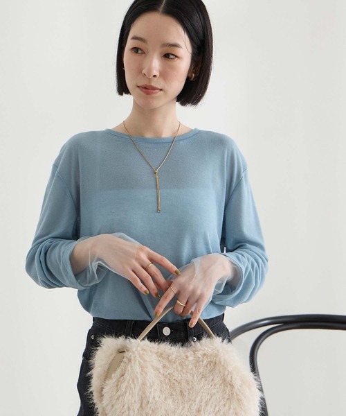 Aunely(オーネリー)の「【Aunely】さらっとエアリーチュールスリーブシアープルオーバー〈YOSOOIシリーズ〉(Tシャツ/カットソー・レディース・グレイッシュブルー/グレー系/イエロー/ホワイト系/オフホワイト/ホワイト系2/ブラック・M/L)」の6枚目の写真