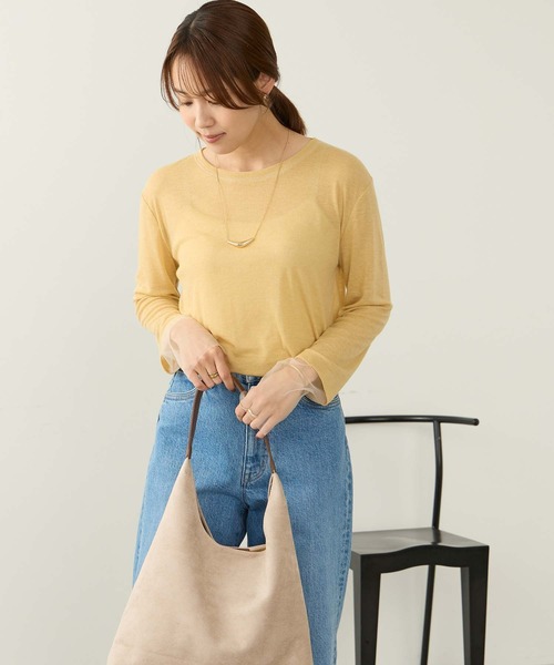 Aunely(オーネリー)の「【Aunely】さらっとエアリーチュールスリーブシアープルオーバー〈YOSOOIシリーズ〉(Tシャツ/カットソー・レディース・グレイッシュブルー/グレー系/イエロー/ホワイト系/オフホワイト/ホワイト系2/ブラック・M/L)」の22枚目の写真