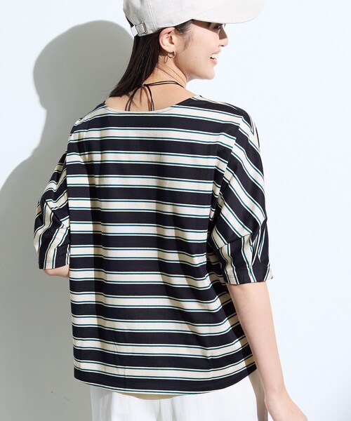 INDIVI(インディヴィ)の「【体型カバー】ボーダードルマントップス(Tシャツ/カットソー・レディース・オリーブ系2/ベージュ系2/ネイビー系2/ダークブラウン系2・05/13/34/15 /38)」の19枚目の写真