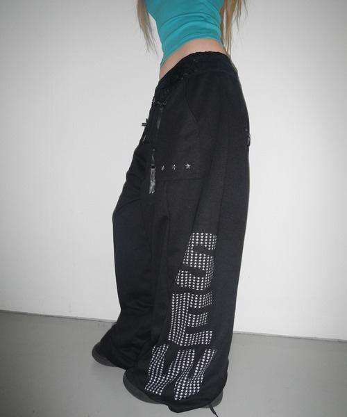 THEAIRTOWN（ジエアタウン）の「SEW wide pt（スウェットパンツ・レディース・ホワイト/ブラック・FREE）」の14枚目の写真