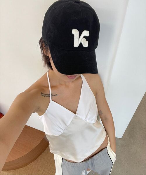 Kijun(キジュン)の「Satin Shirring Halter Top Butter Off-White(Tシャツ/カットソー・レディース・その他・SMALL/LARGE/MEDIUM)」の4枚目の写真