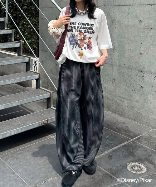 CIAOPANIC(チャオパニック)の「【TOY STORY/トイ・ストーリー】アソートグラフィックTシャツ(Tシャツ/カットソー・レディース・ホワイト系その他/ホワイト系その他2/ホワイト系その他3/ホワイト・FREE)」の9枚目の写真