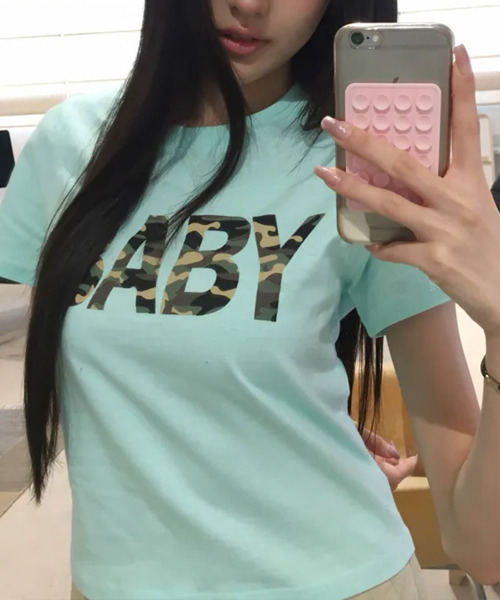 VIVID LADY(ビビッドレディー)の「カモフラロゴプリント 半袖Tシャツ(Tシャツ/カットソー・レディース・ホワイト/ブラック/ミント・FREE)」の5枚目の写真