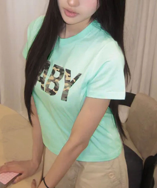 VIVID LADY(ビビッドレディー)の「カモフラロゴプリント 半袖Tシャツ(Tシャツ/カットソー・レディース・ホワイト/ブラック/ミント・FREE)」の10枚目の写真