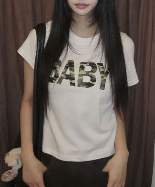 VIVID LADY(ビビッドレディー)の「カモフラロゴプリント 半袖Tシャツ(Tシャツ/カットソー・レディース・ホワイト/ブラック/ミント・FREE)」の15枚目の写真