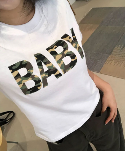 VIVID LADY(ビビッドレディー)の「カモフラロゴプリント 半袖Tシャツ(Tシャツ/カットソー・レディース・ホワイト/ブラック/ミント・FREE)」の18枚目の写真