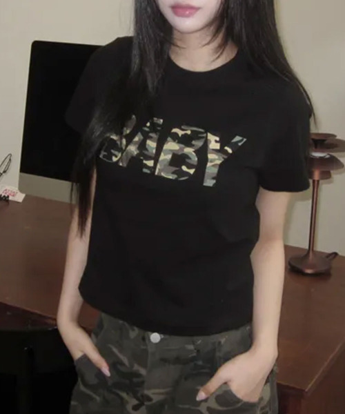 VIVID LADY(ビビッドレディー)の「カモフラロゴプリント 半袖Tシャツ(Tシャツ/カットソー・レディース・ホワイト/ブラック/ミント・FREE)」の20枚目の写真