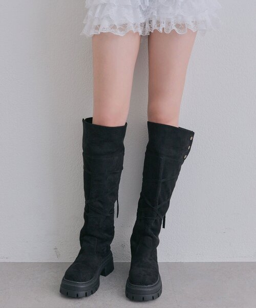 OLIVE des OLIVE(オリーブデオリーブ)の「2wayスエードロングブーツ(ブーツ・レディース・ベージュ/ブラック・SMALL/MEDIUM/LARGE)」の11枚目の写真