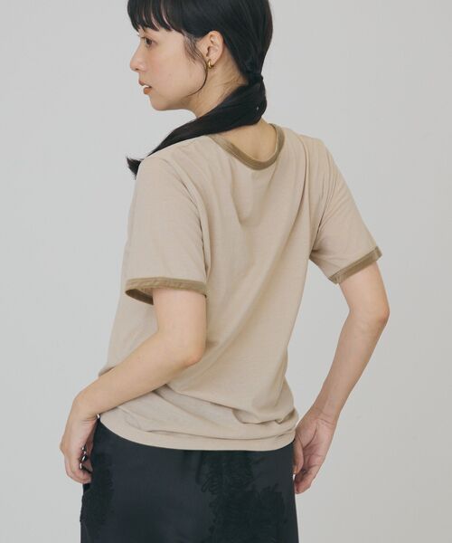 AMERICAN HOLIC(アメリカンホリック)の「【抗菌防臭・吸水速乾】シアーベロアリンガーTシャツ(Tシャツ/カットソー・レディース・ブラウン/ネイビー/ベージュ・L/M)」の7枚目の写真