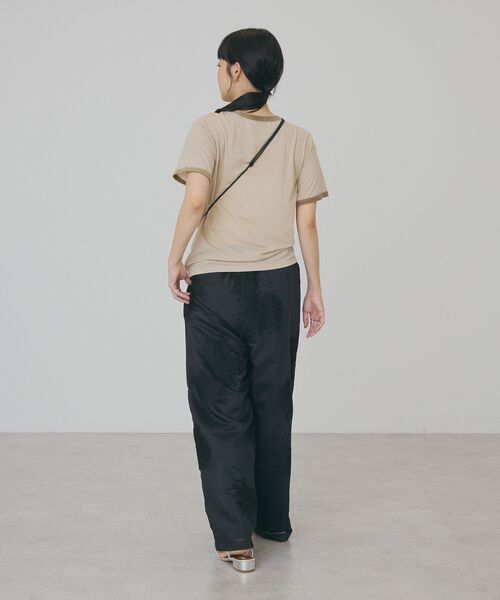 AMERICAN HOLIC(アメリカンホリック)の「【抗菌防臭・吸水速乾】シアーベロアリンガーTシャツ(Tシャツ/カットソー・レディース・ブラウン/ネイビー/ベージュ・L/M)」の10枚目の写真