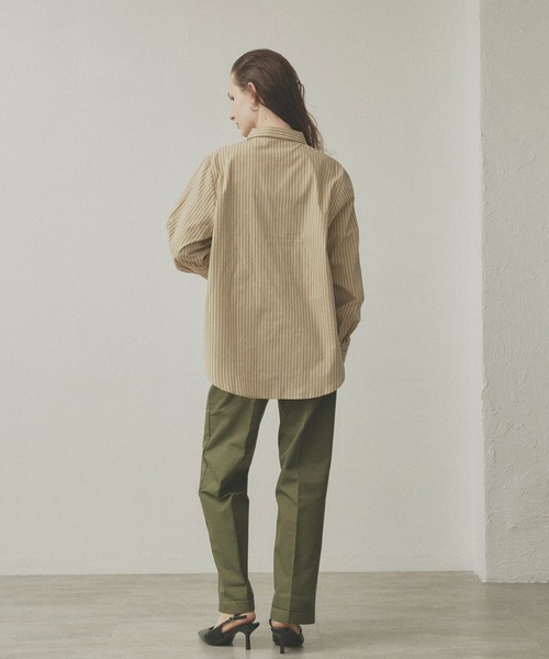 uchi.(ウチ)の「ストライプ柄フロントスリットシャツブラウス(シャツ/ブラウス・レディース・サックスブルー/ブラウン/ベージュ・FREE)」の10枚目の写真