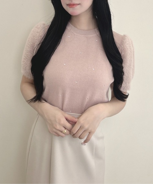 INGNI(イング)の「袖フェザー装飾飛ばしニット(ニット/セーター・レディース・ピンクベージュ/アイボリー/ブラック・M)」の14枚目の写真