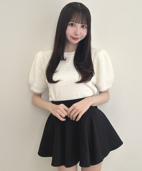 INGNI(イング)の「袖フェザー装飾飛ばしニット(ニット/セーター・レディース・ピンクベージュ/アイボリー/ブラック・M)」の4枚目の写真